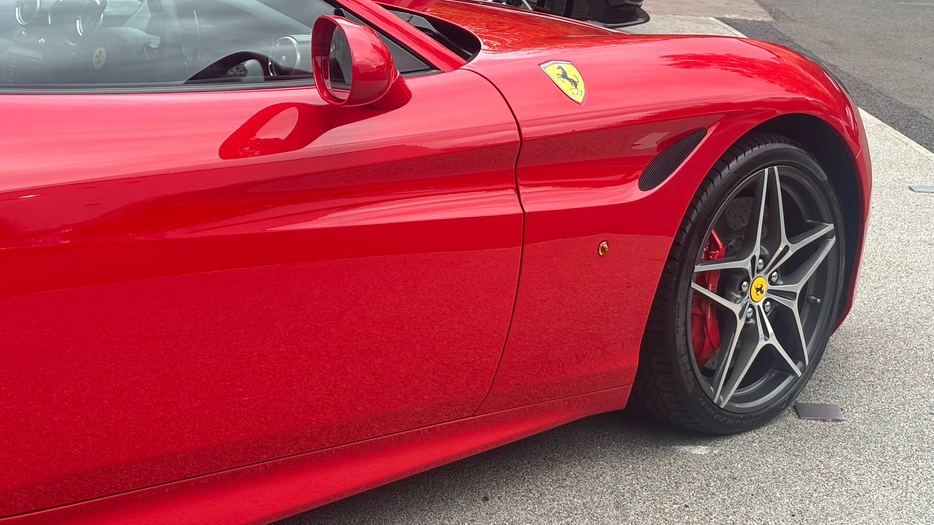 Ferrari California