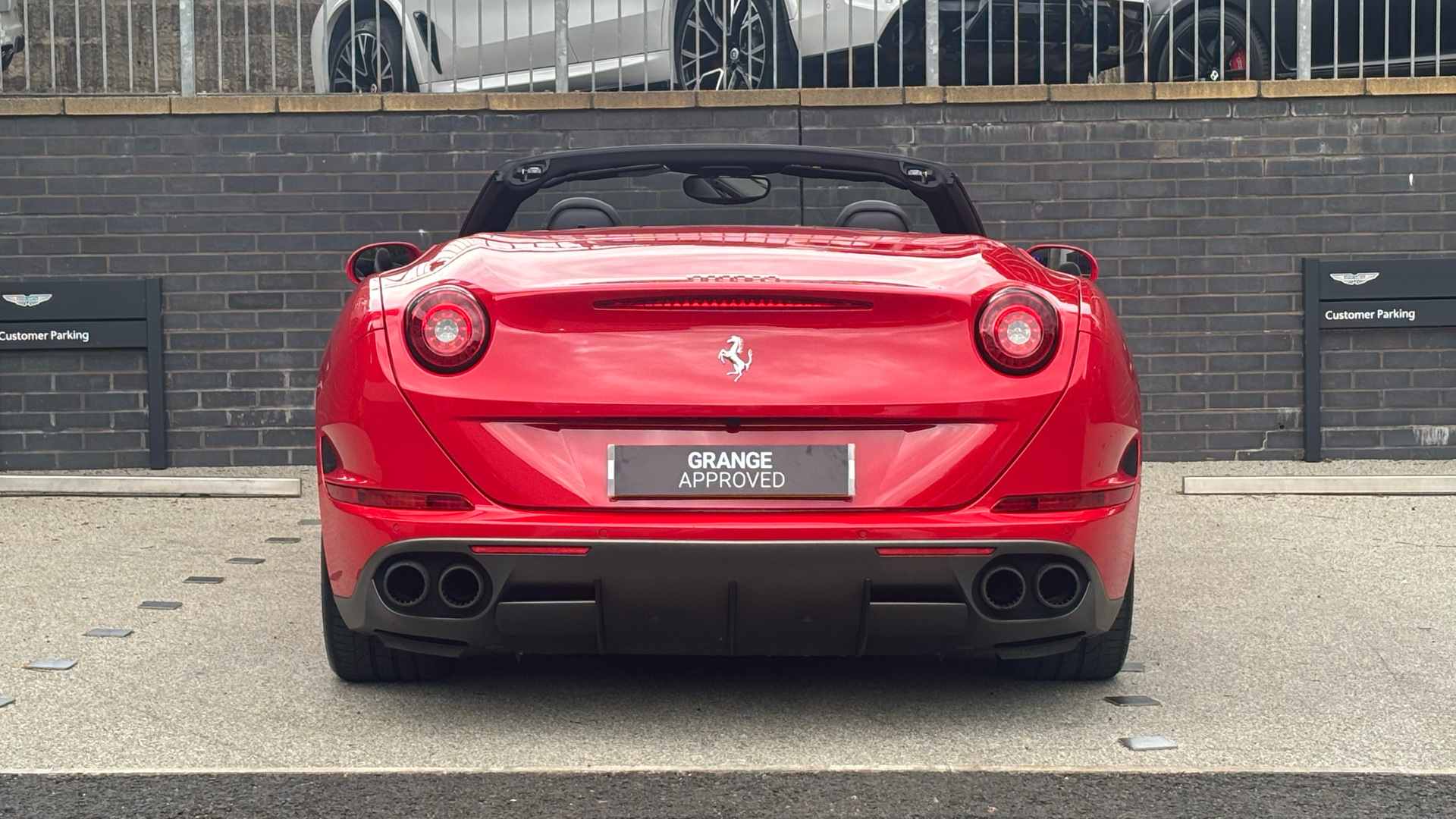 Ferrari California
