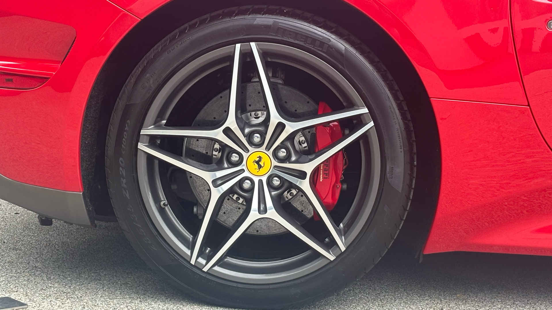 Ferrari California