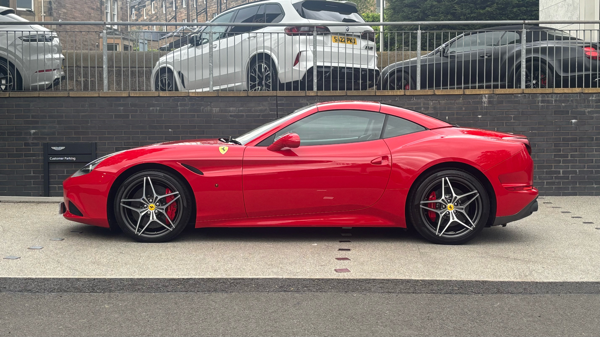 Ferrari California
