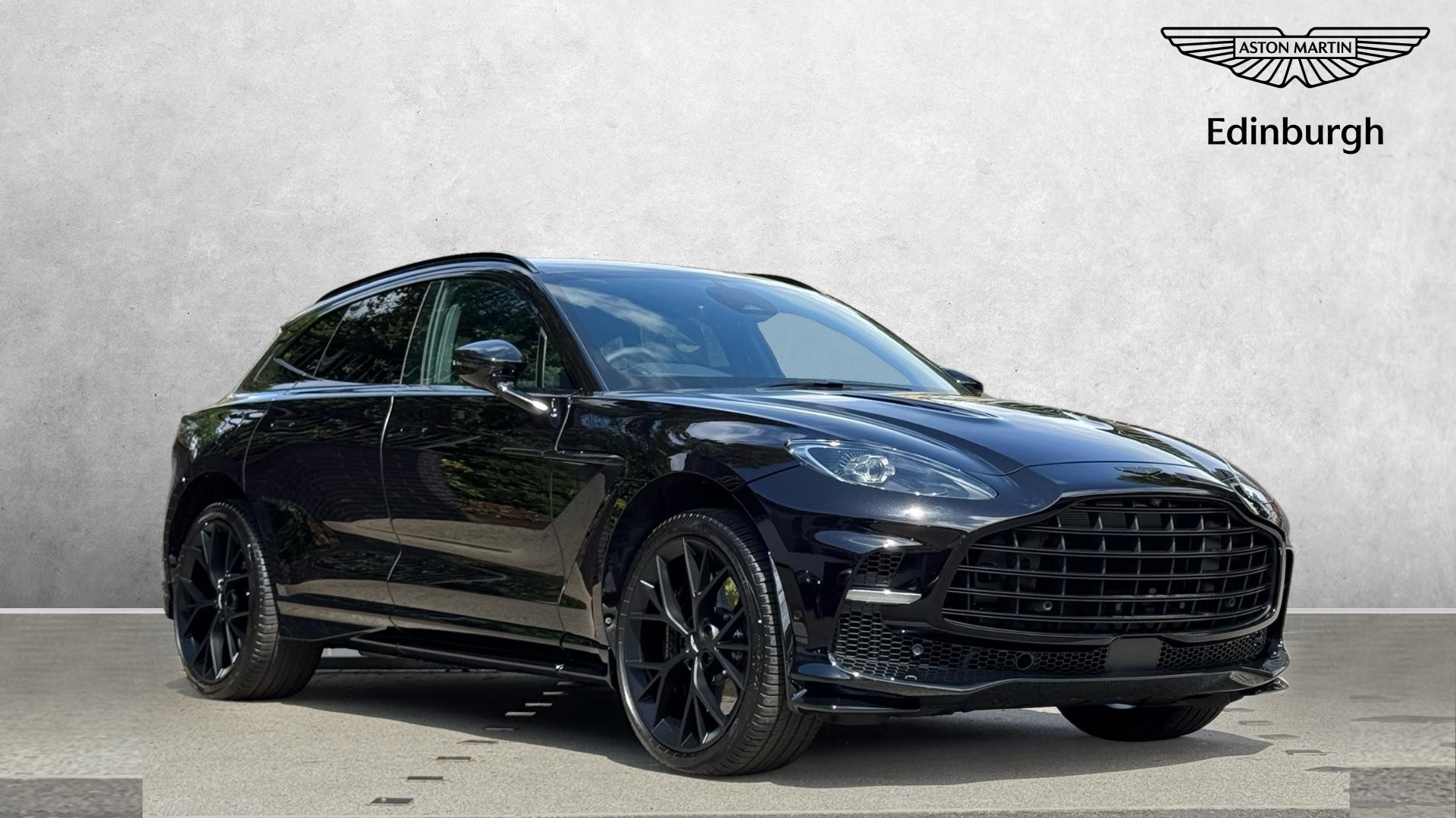 Aston Martin DBX