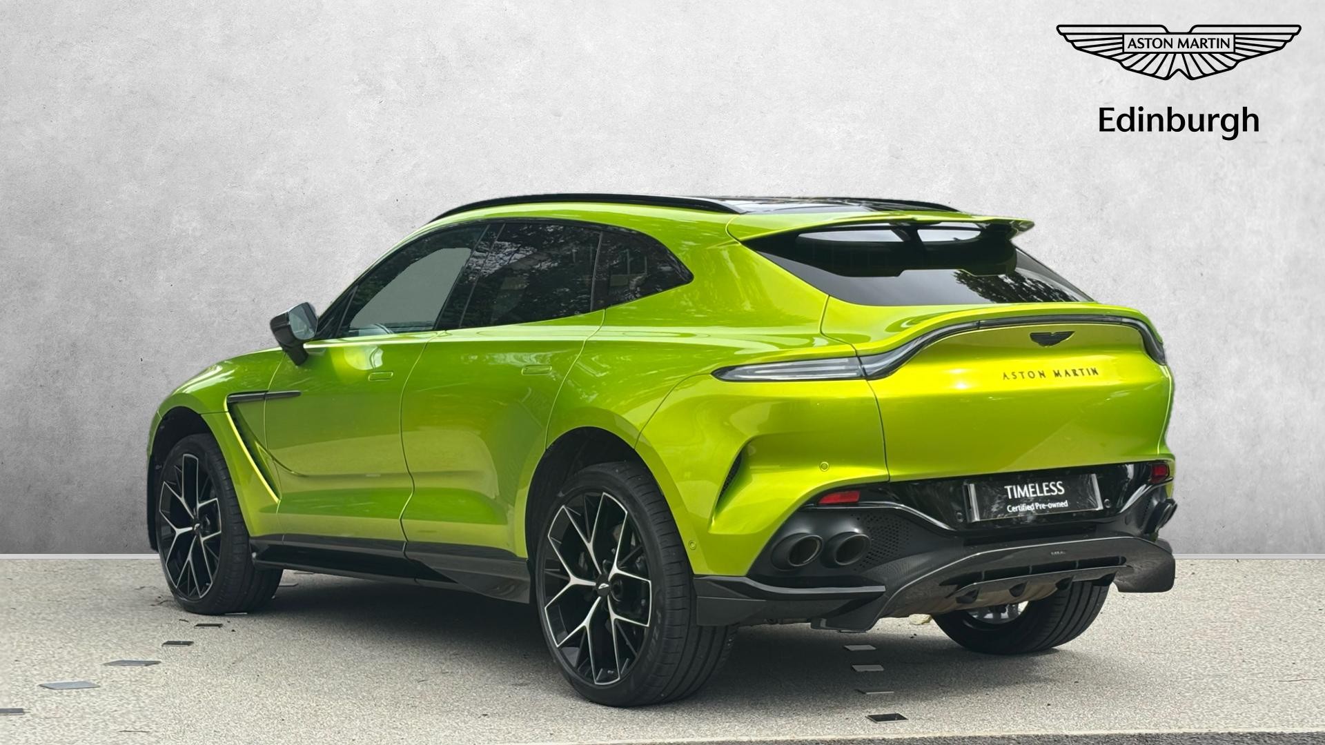 Aston Martin DBX