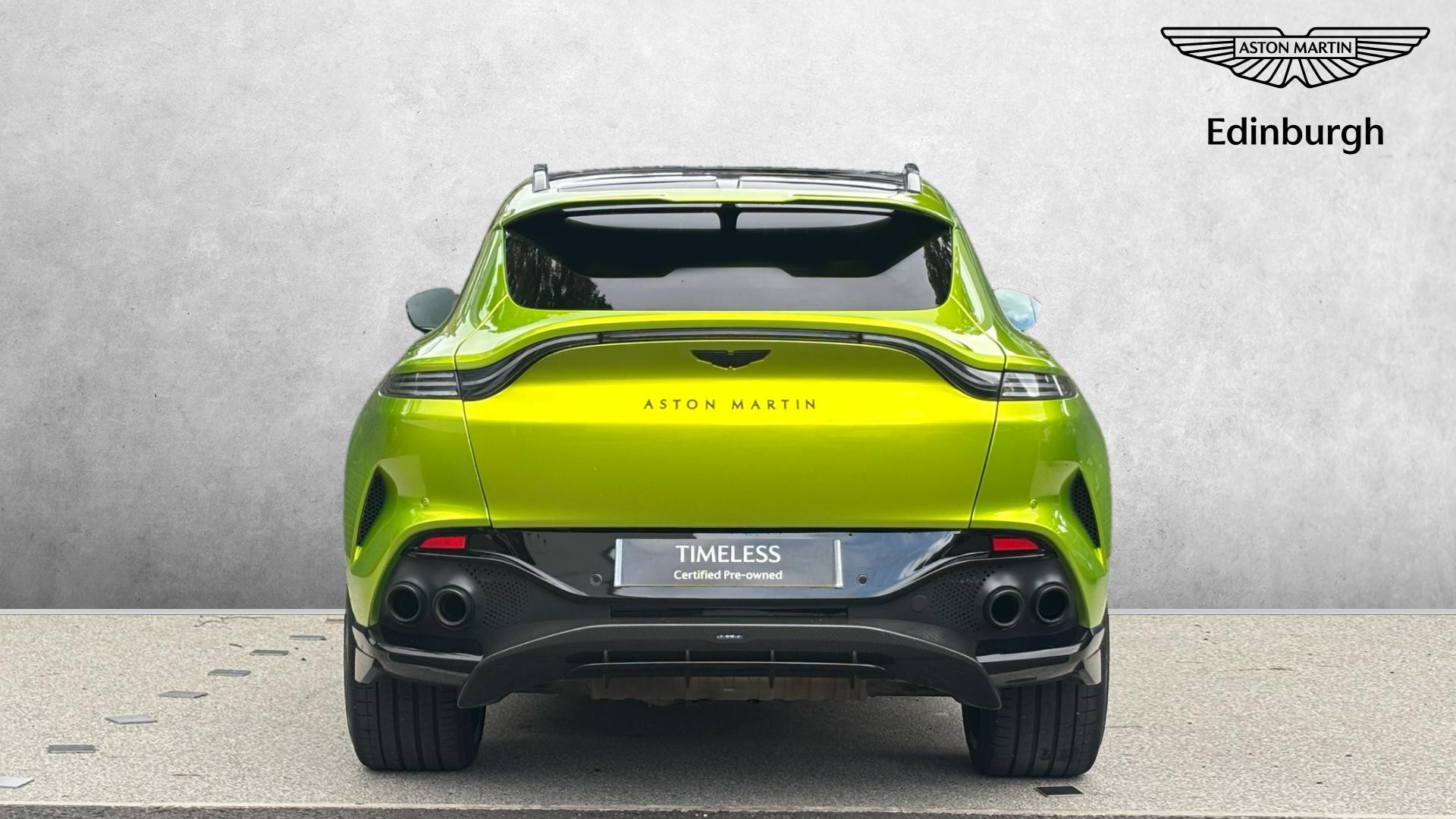 Aston Martin DBX