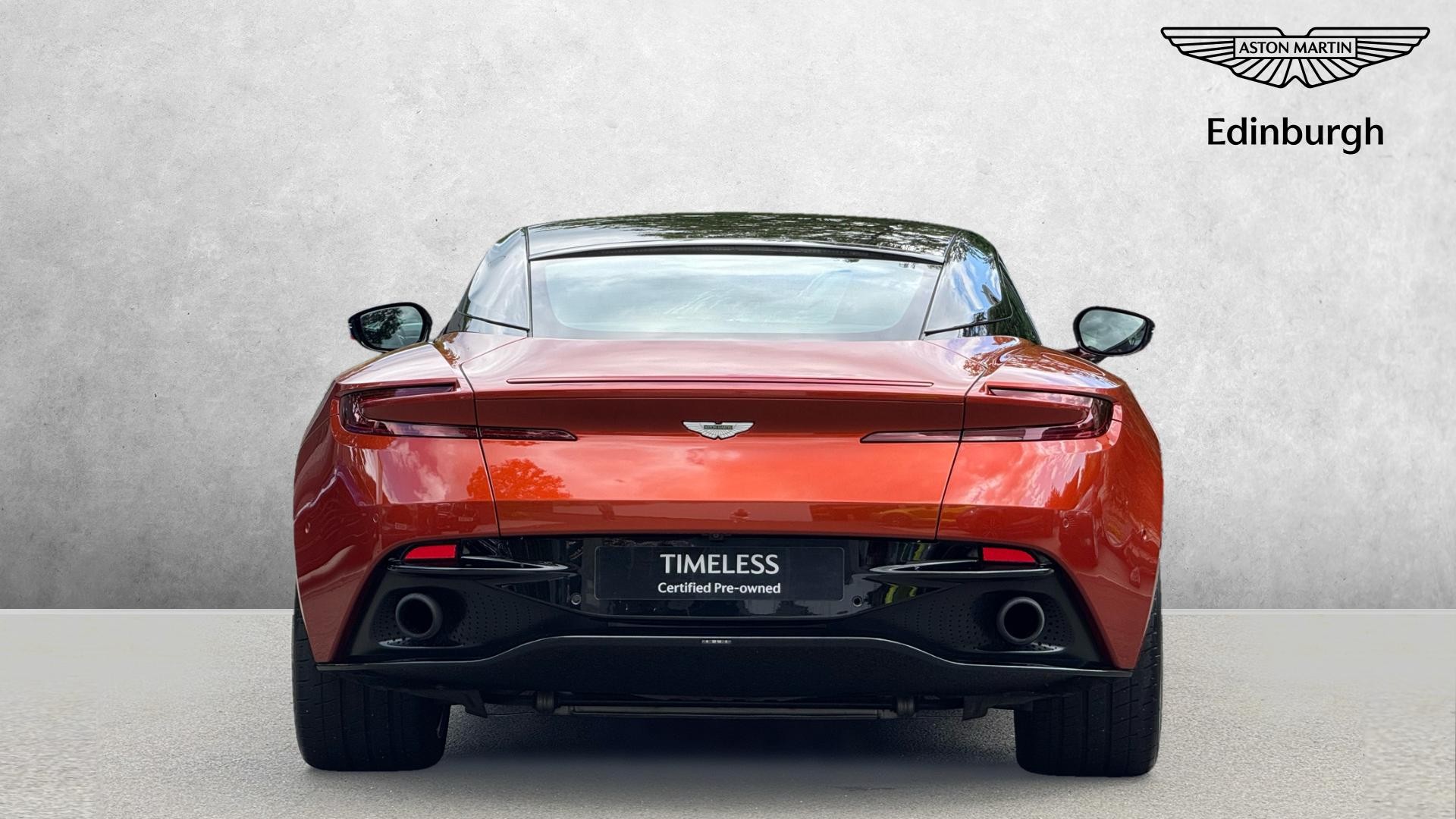 Aston Martin DB11