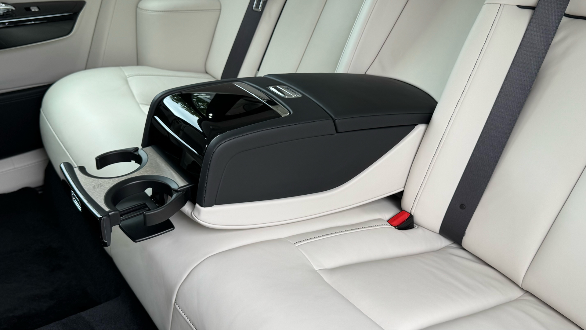 Rolls Royce Phantom