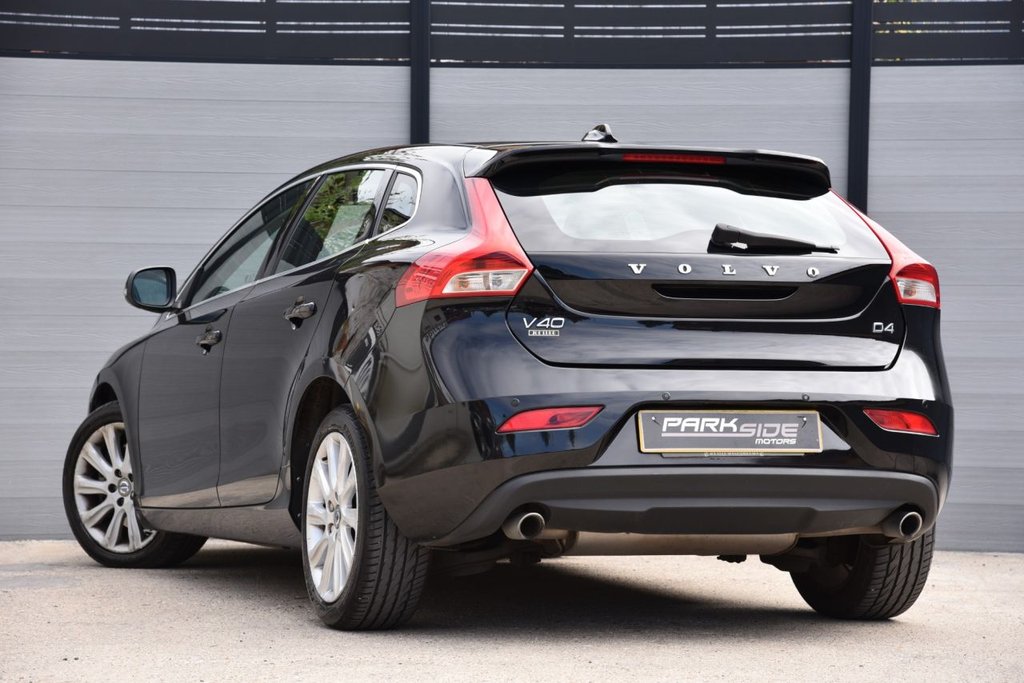 Volvo V40
