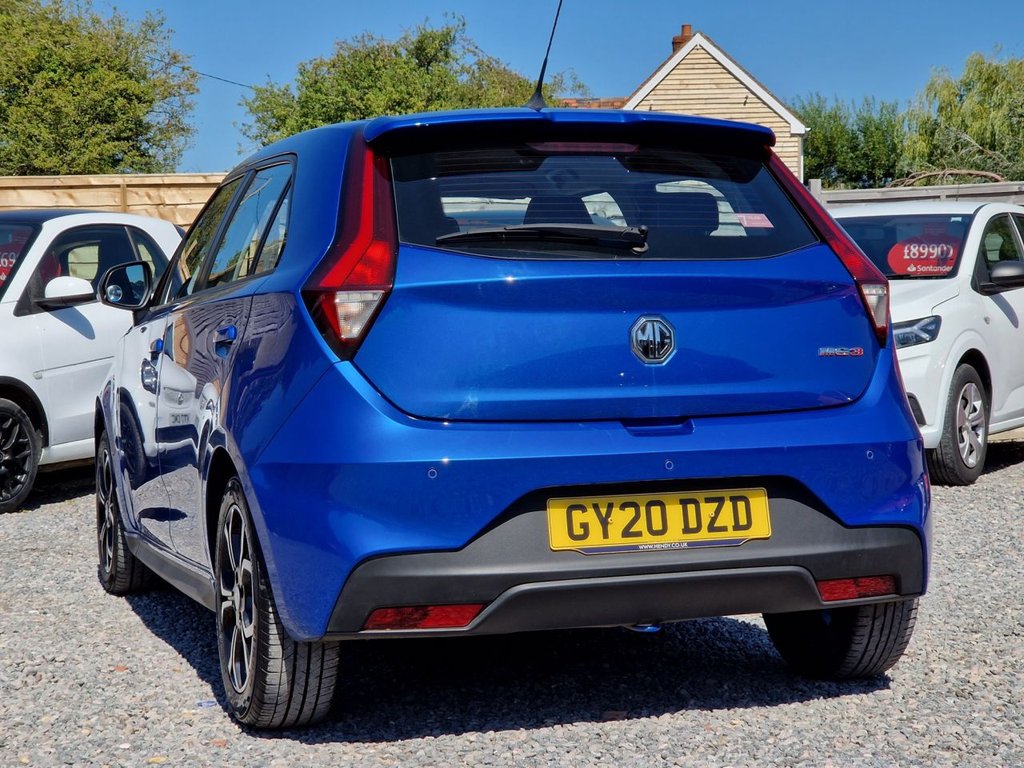 MG 3