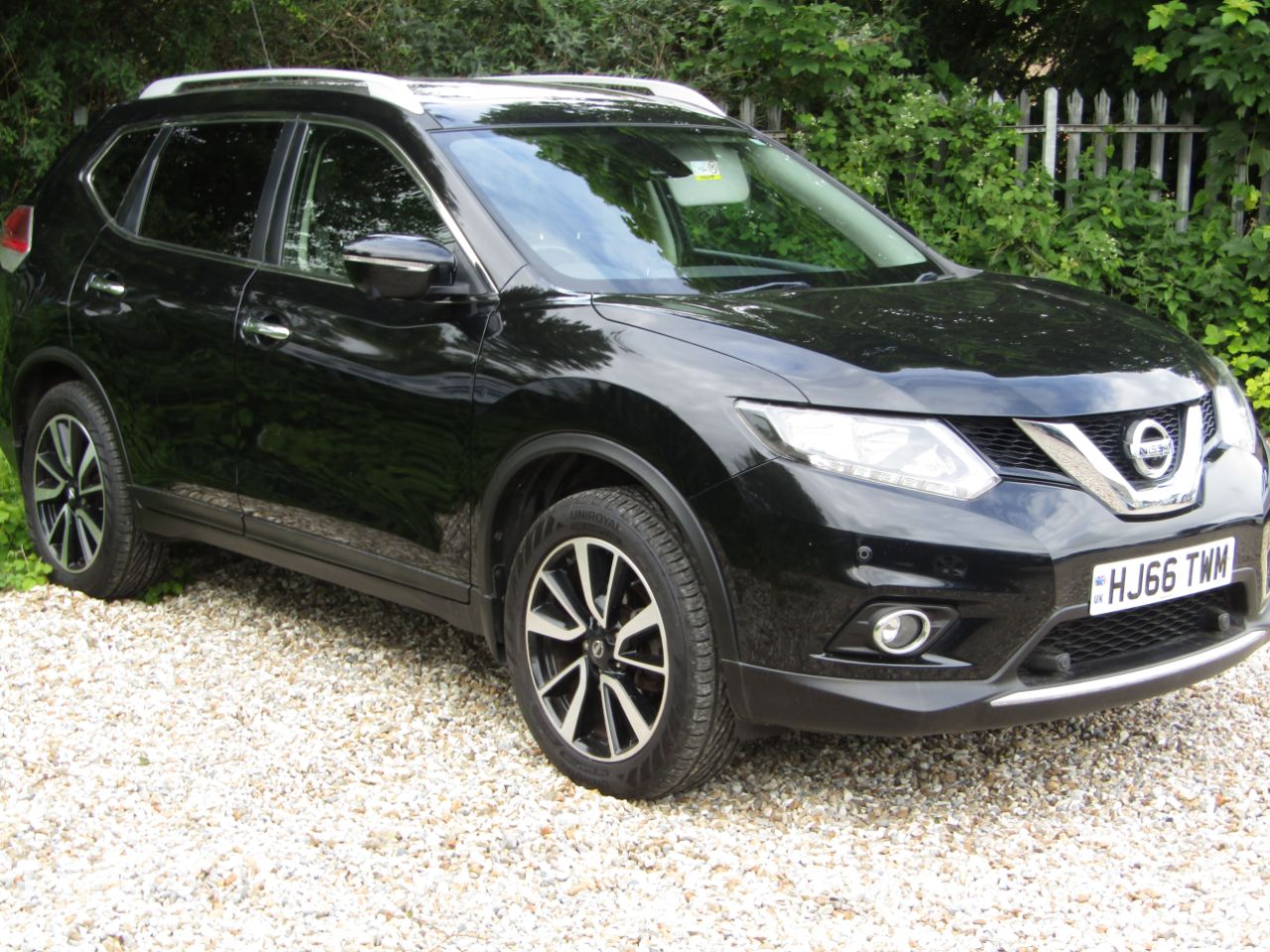 Nissan X Trail
