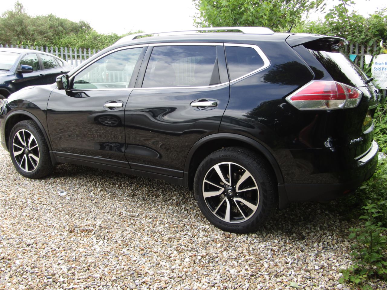 Nissan X Trail