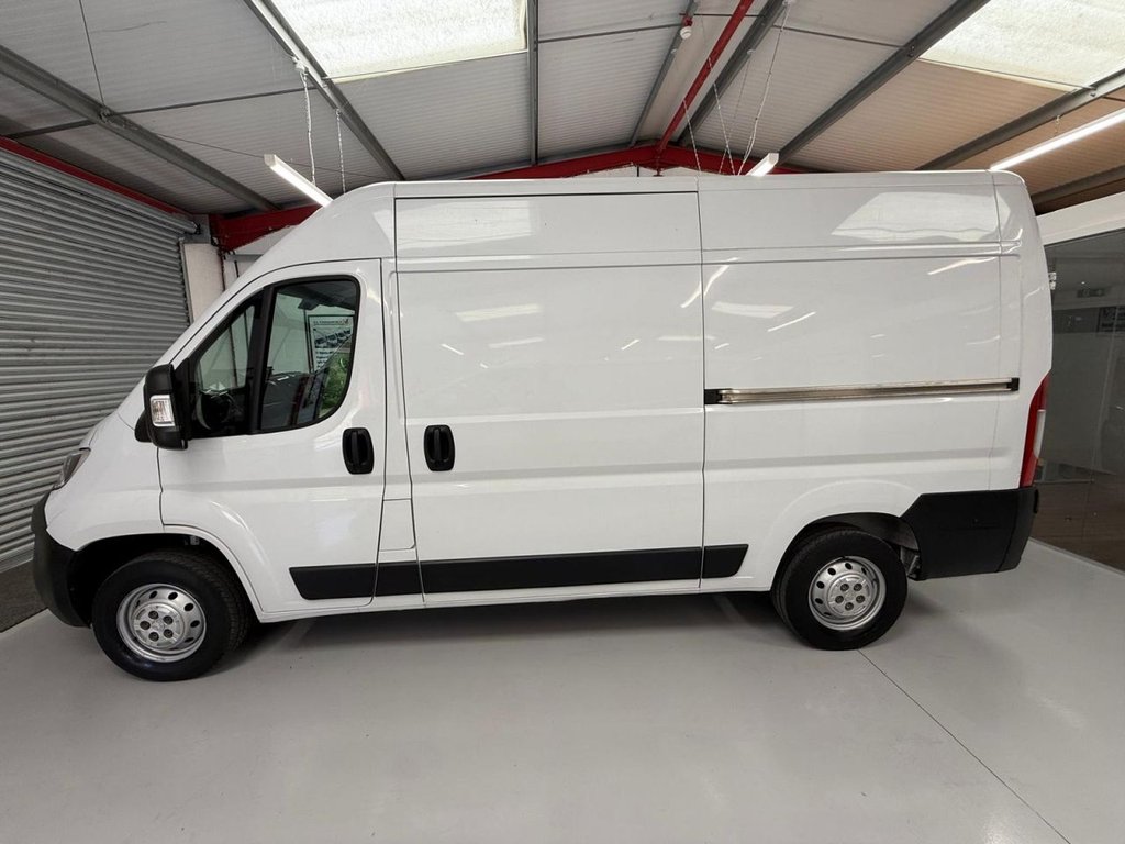 Vauxhall Movano