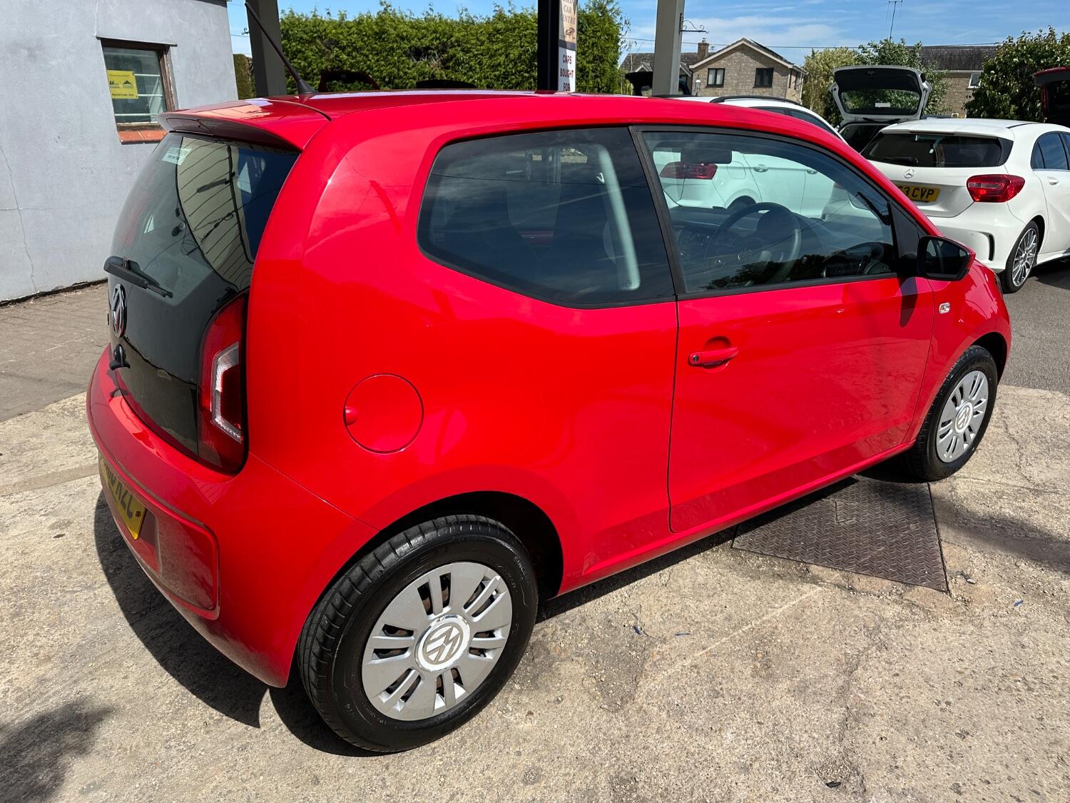 Volkswagen UP