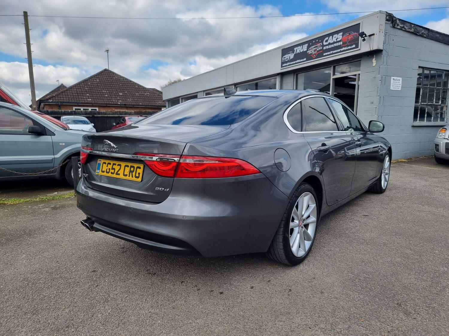 Jaguar XF