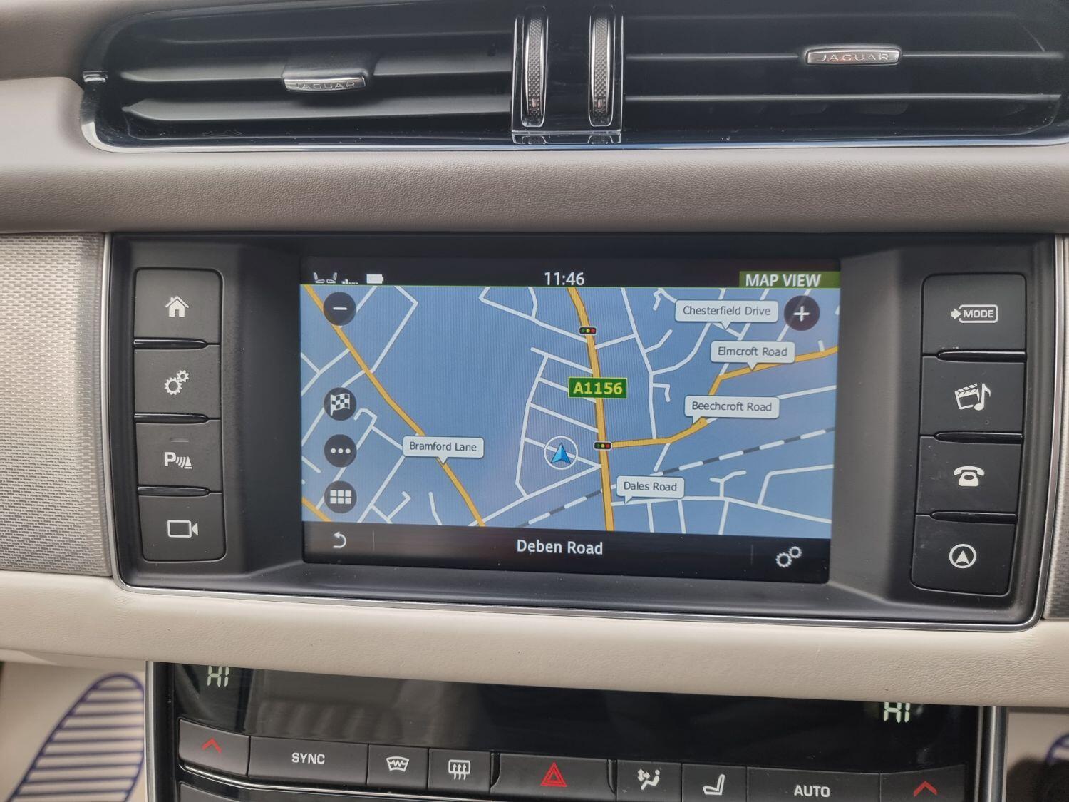 Jaguar XF