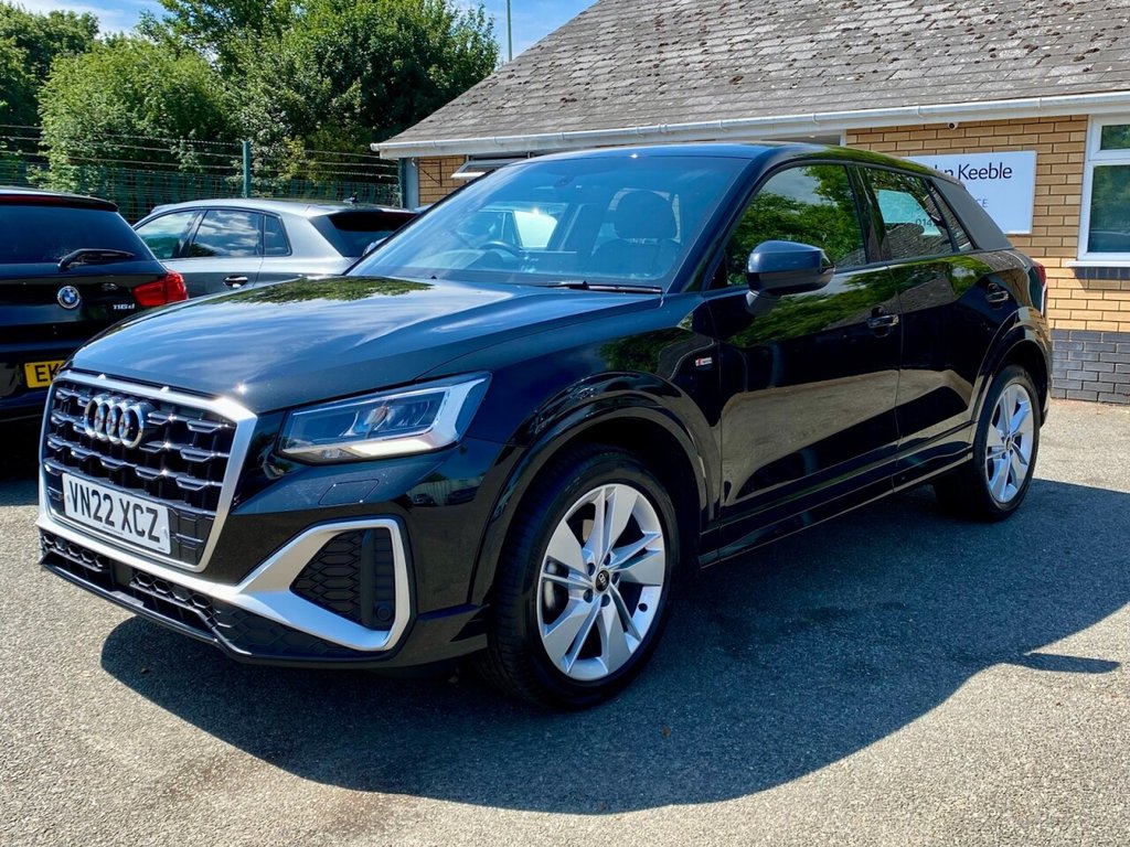 Audi Q2