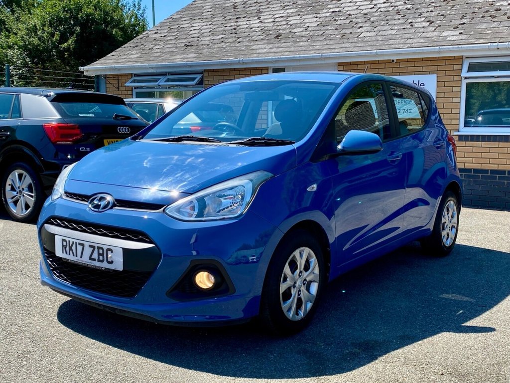 Hyundai i10
