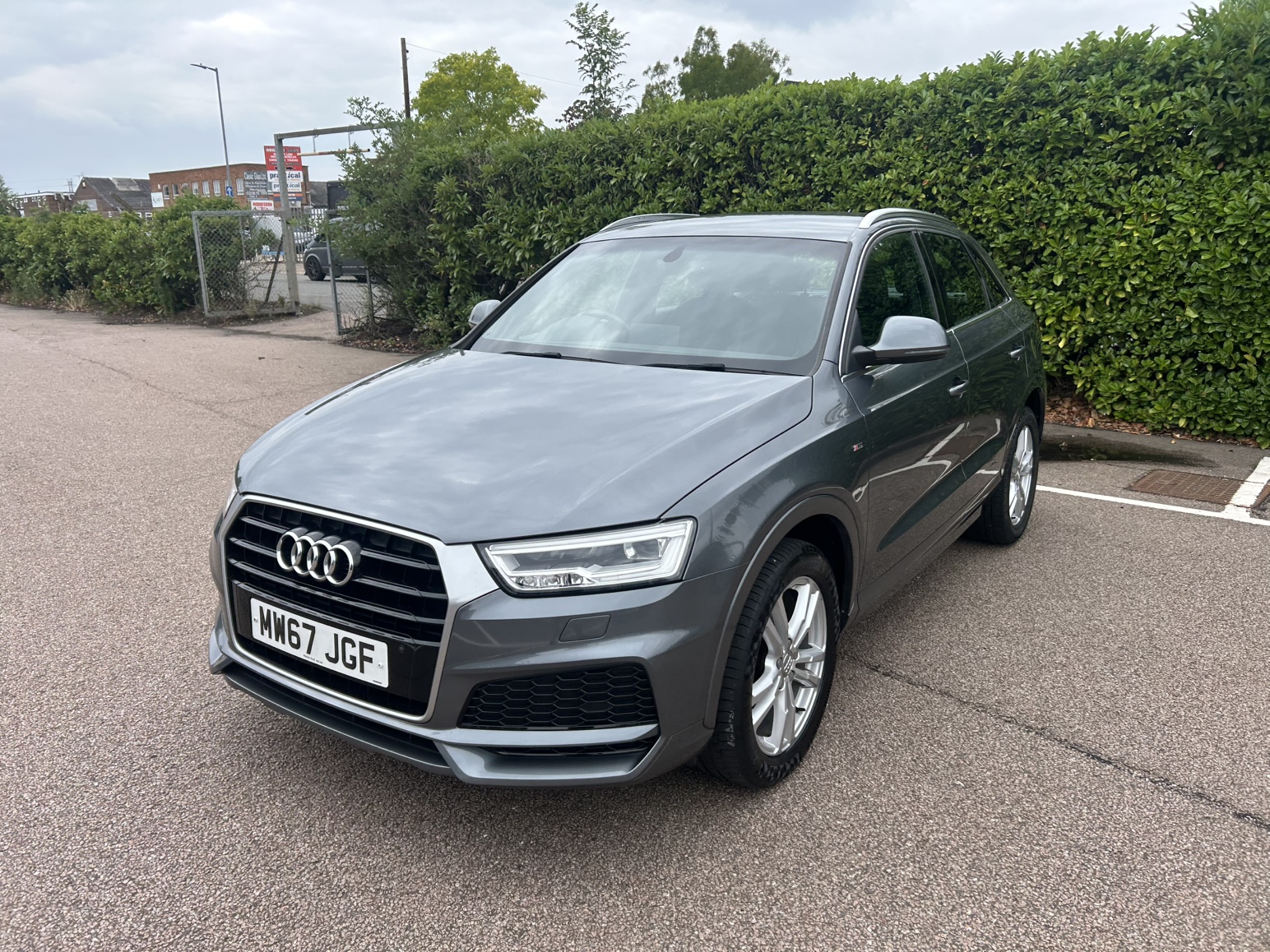 Audi Q3