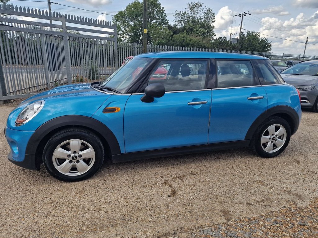 MINI Hatch