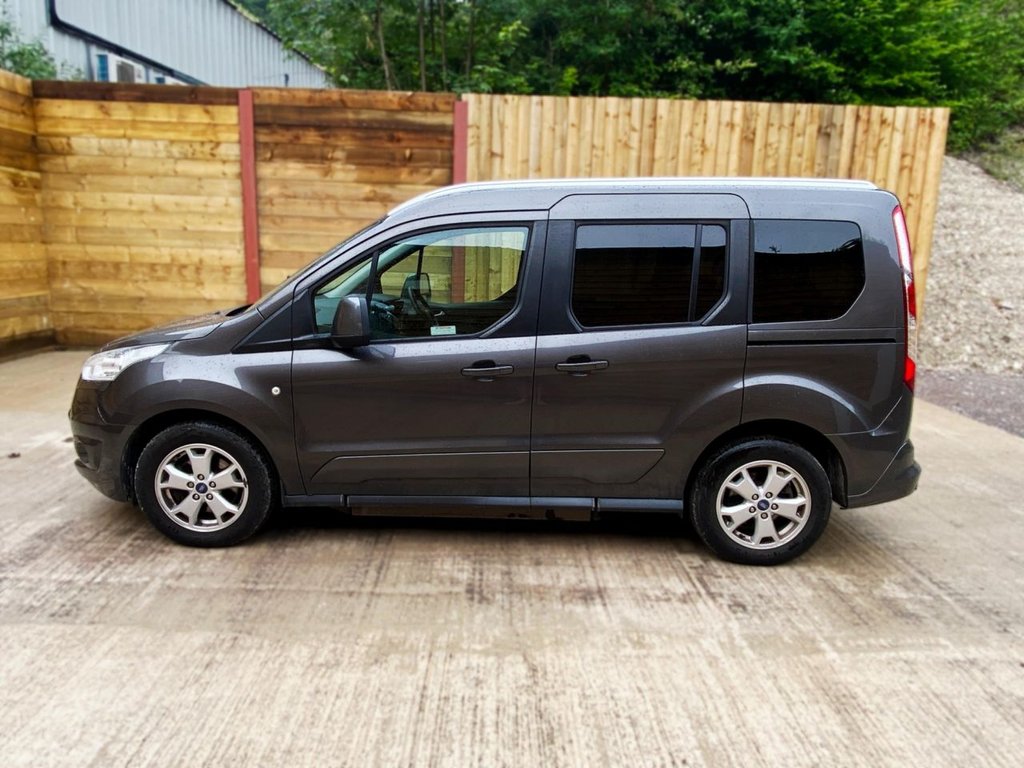 Ford Tourneo