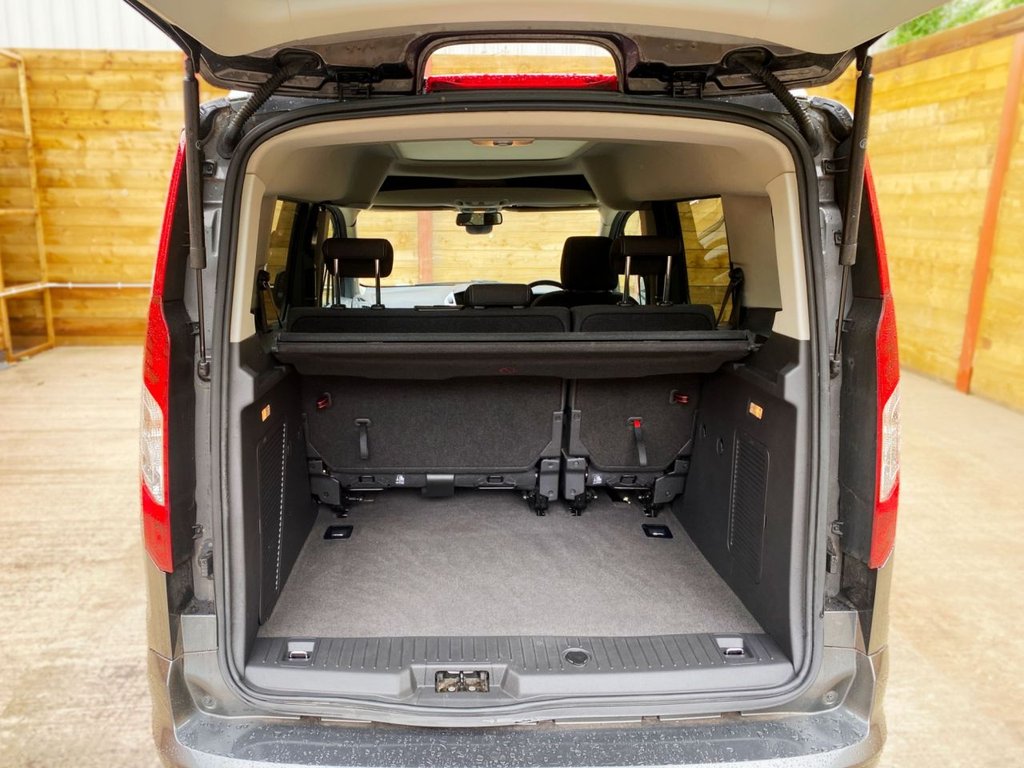 Ford Tourneo