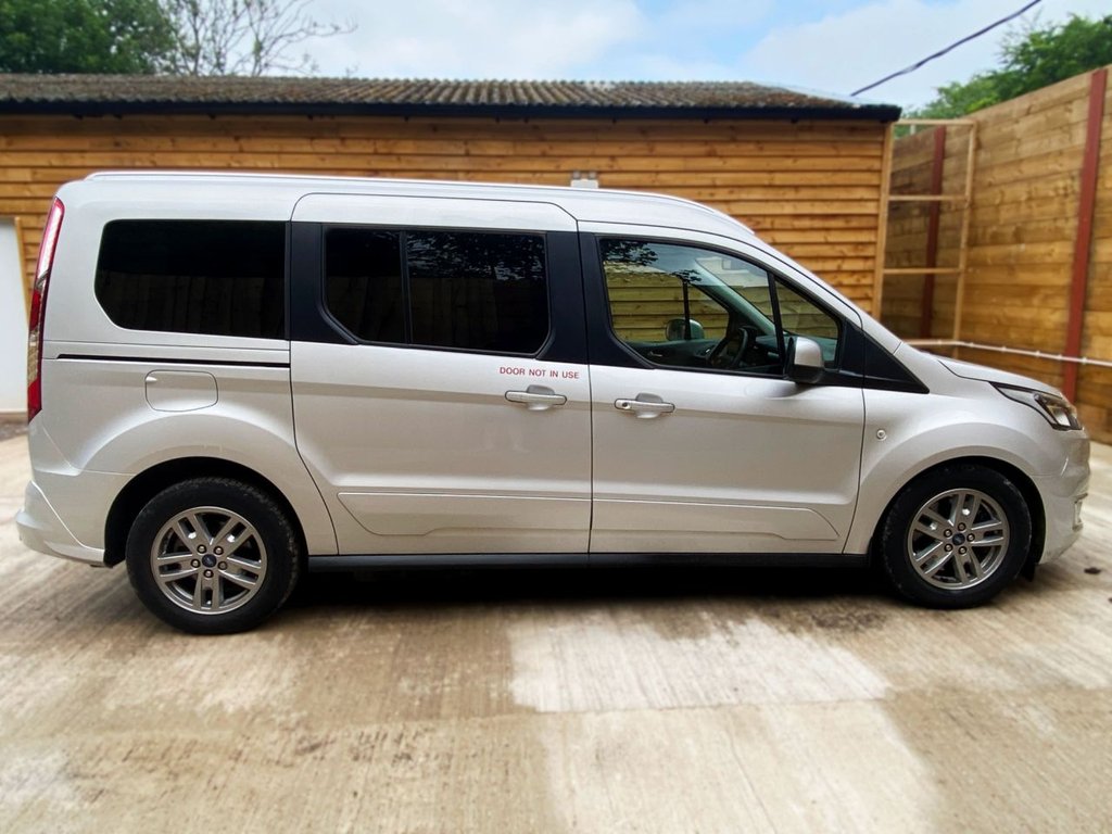 Ford Tourneo