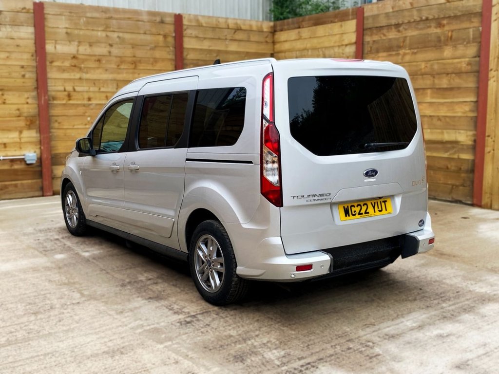 Ford Tourneo