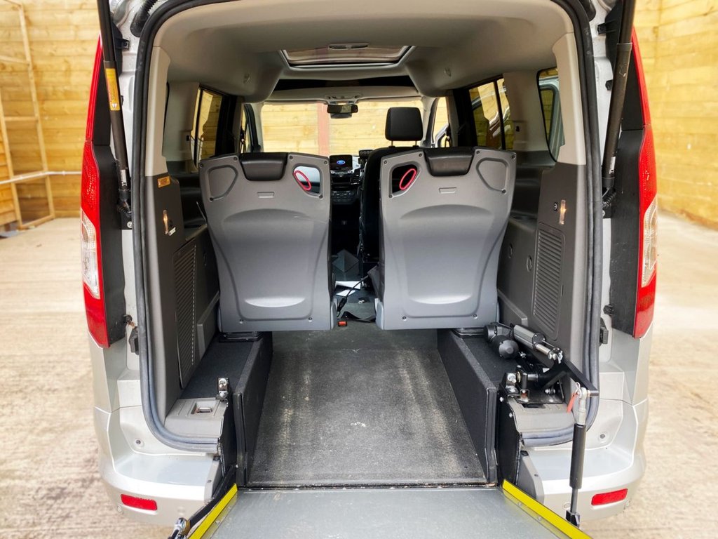 Ford Tourneo