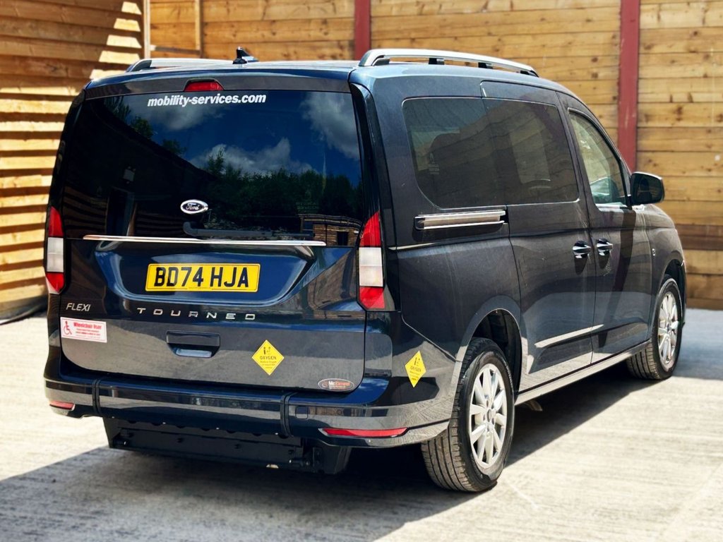 Ford Tourneo