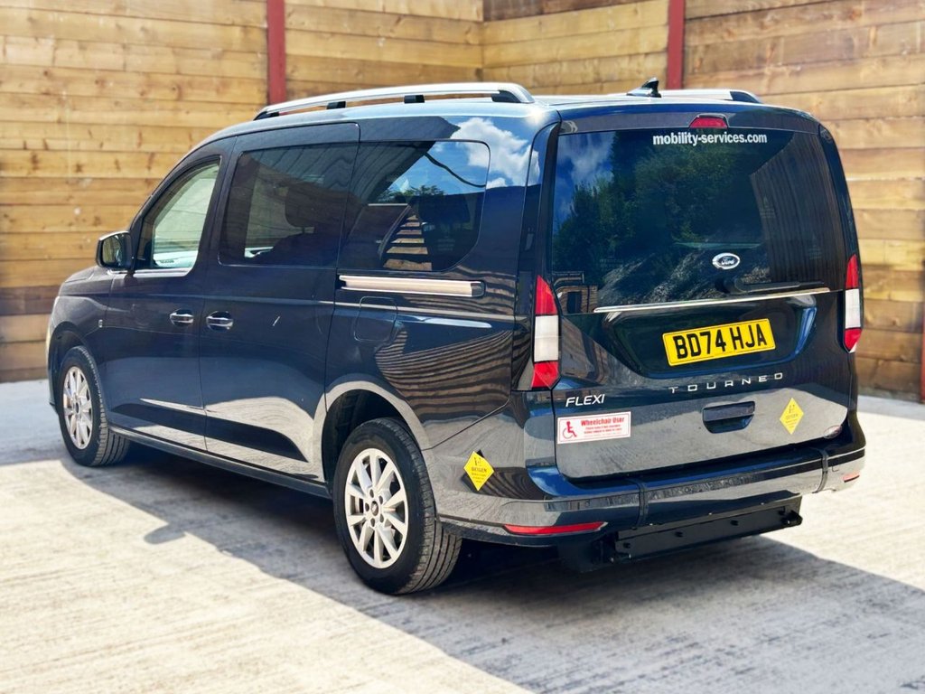 Ford Tourneo