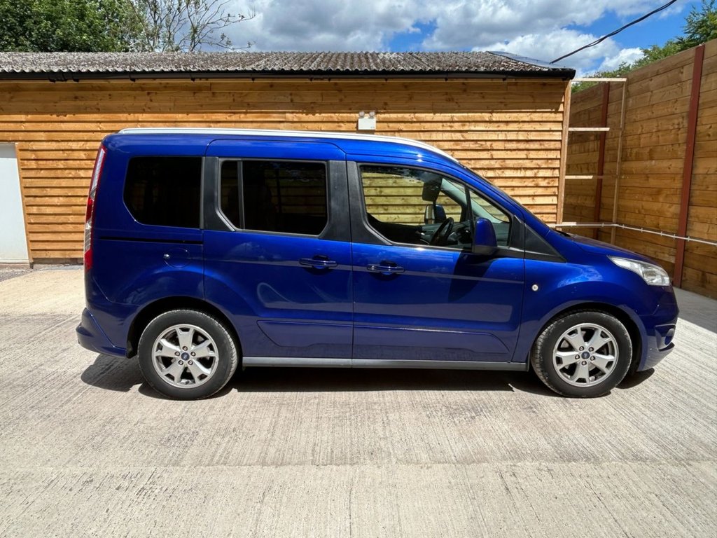 Ford Tourneo