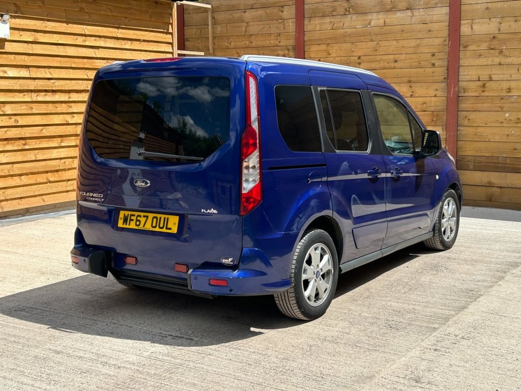 Ford Tourneo