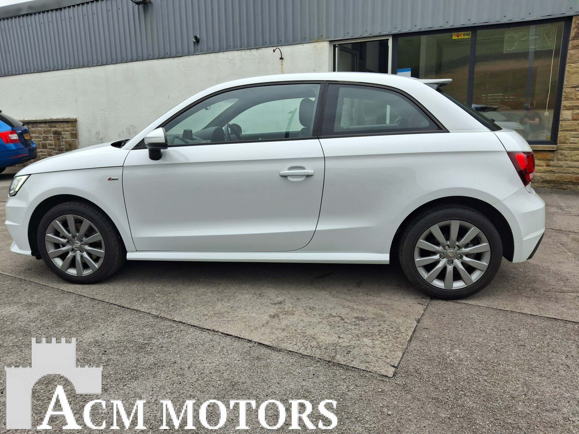 Audi A1