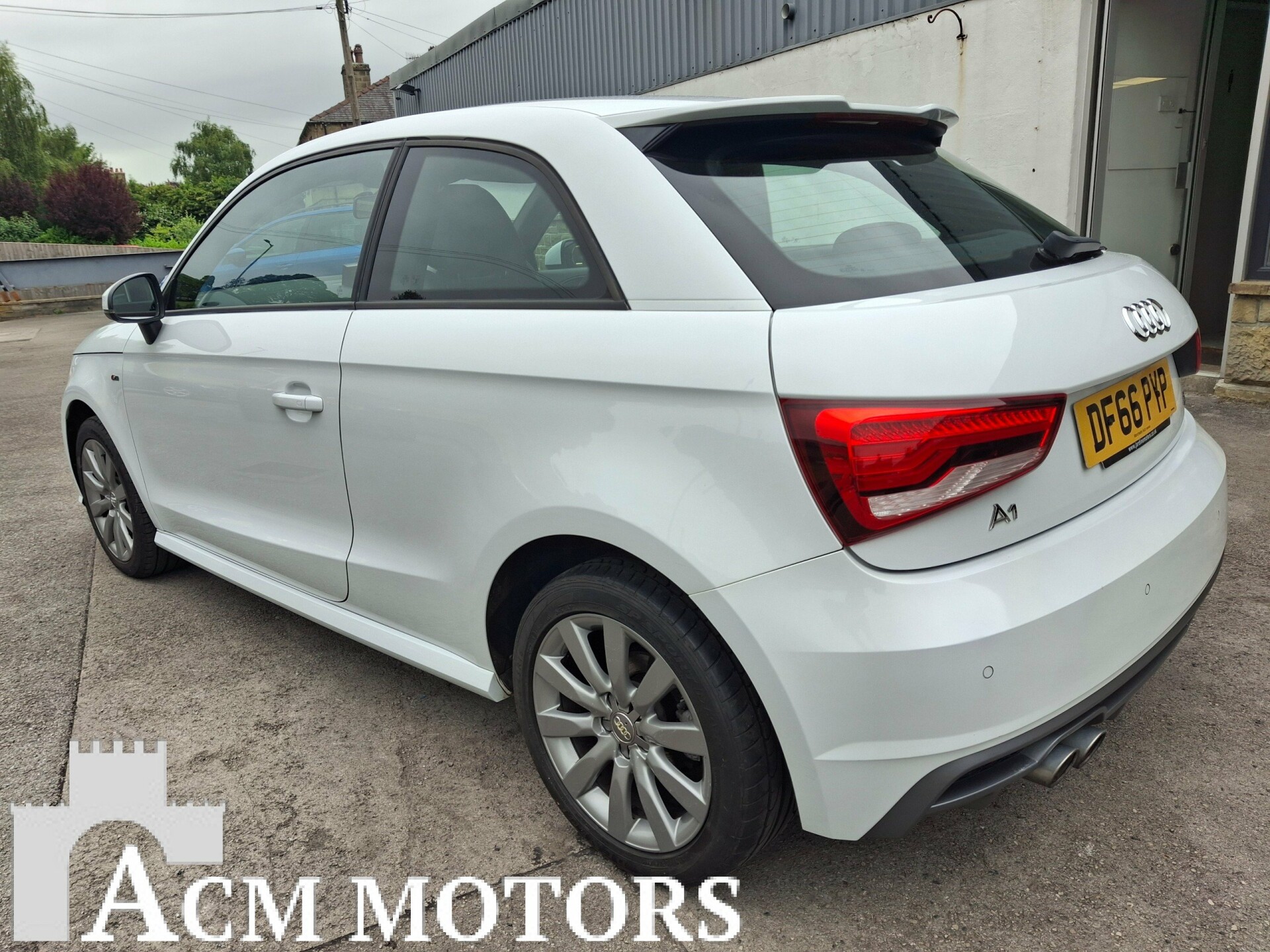 Audi A1