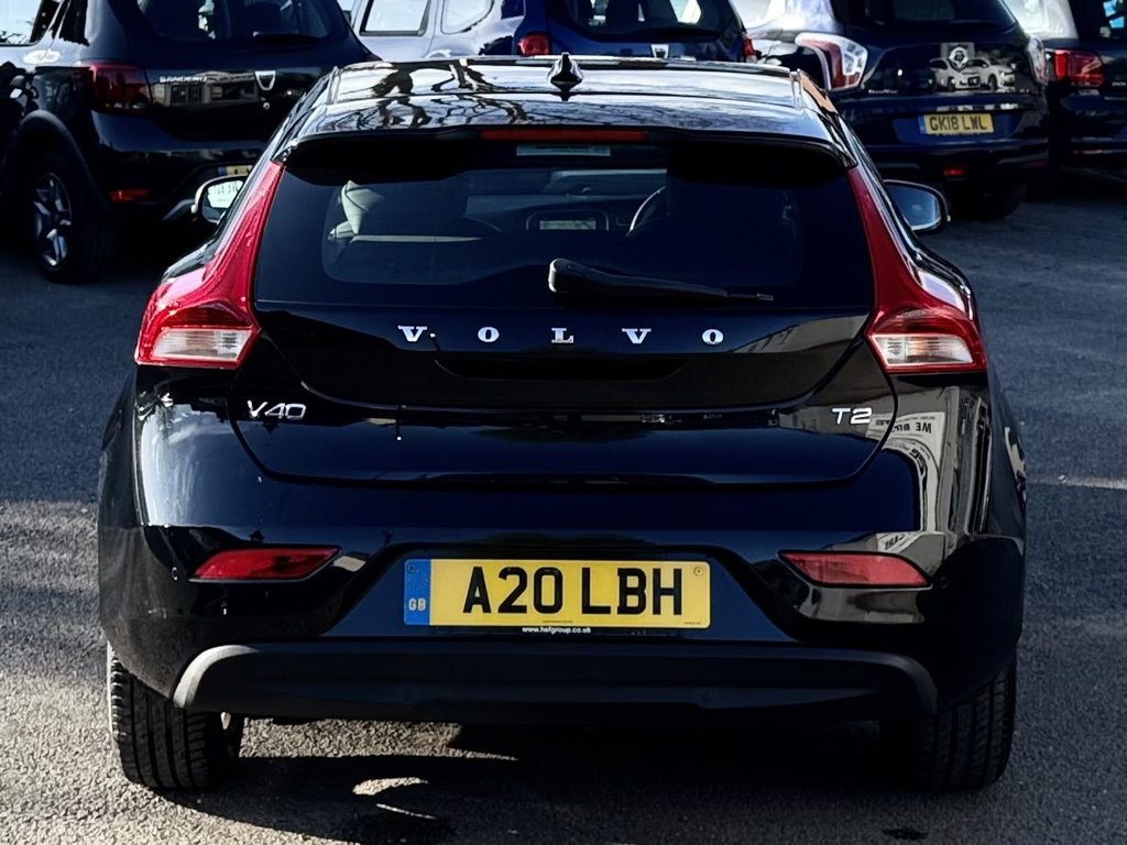 Volvo V40