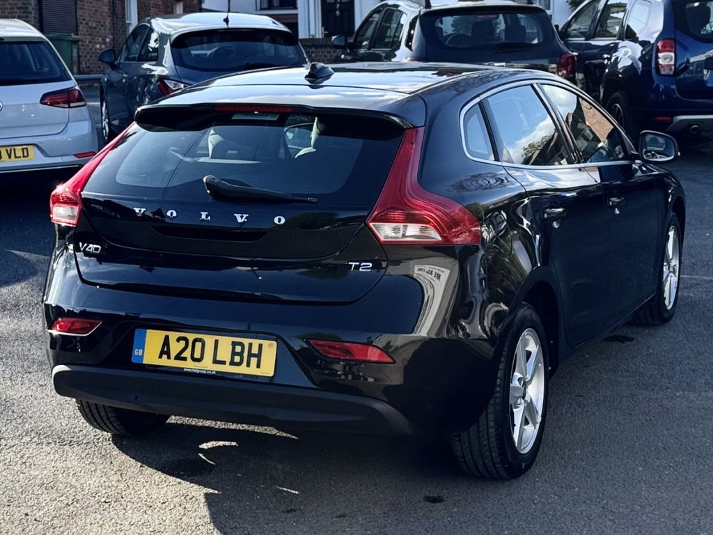 Volvo V40