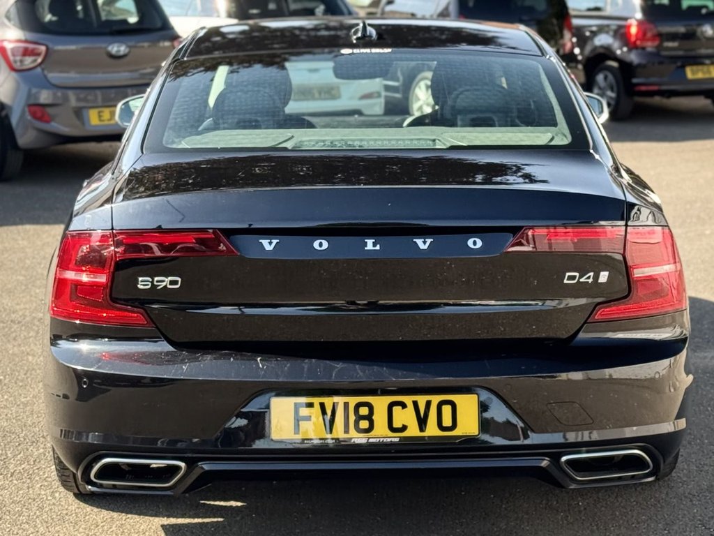 Volvo S90