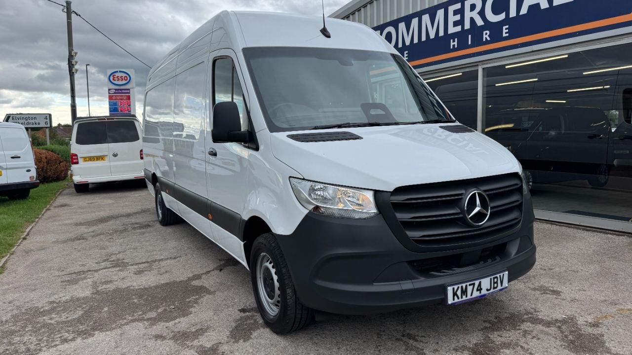 Mercedes Benz Sprinter
