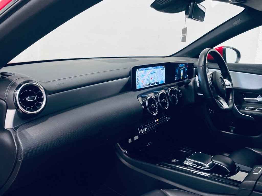 Mercedes Benz CLA