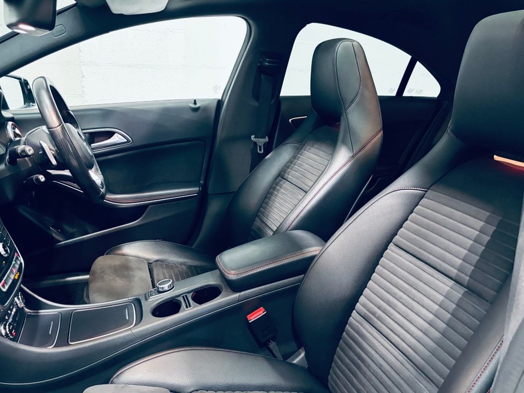 Mercedes Benz CLA