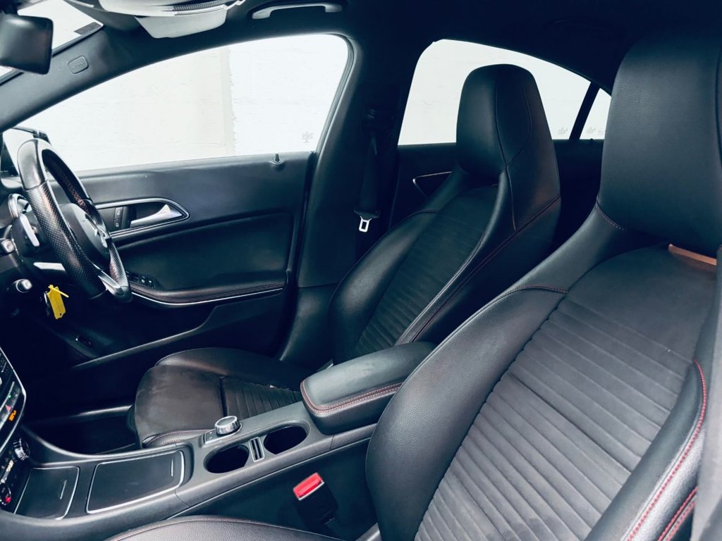 Mercedes Benz CLA