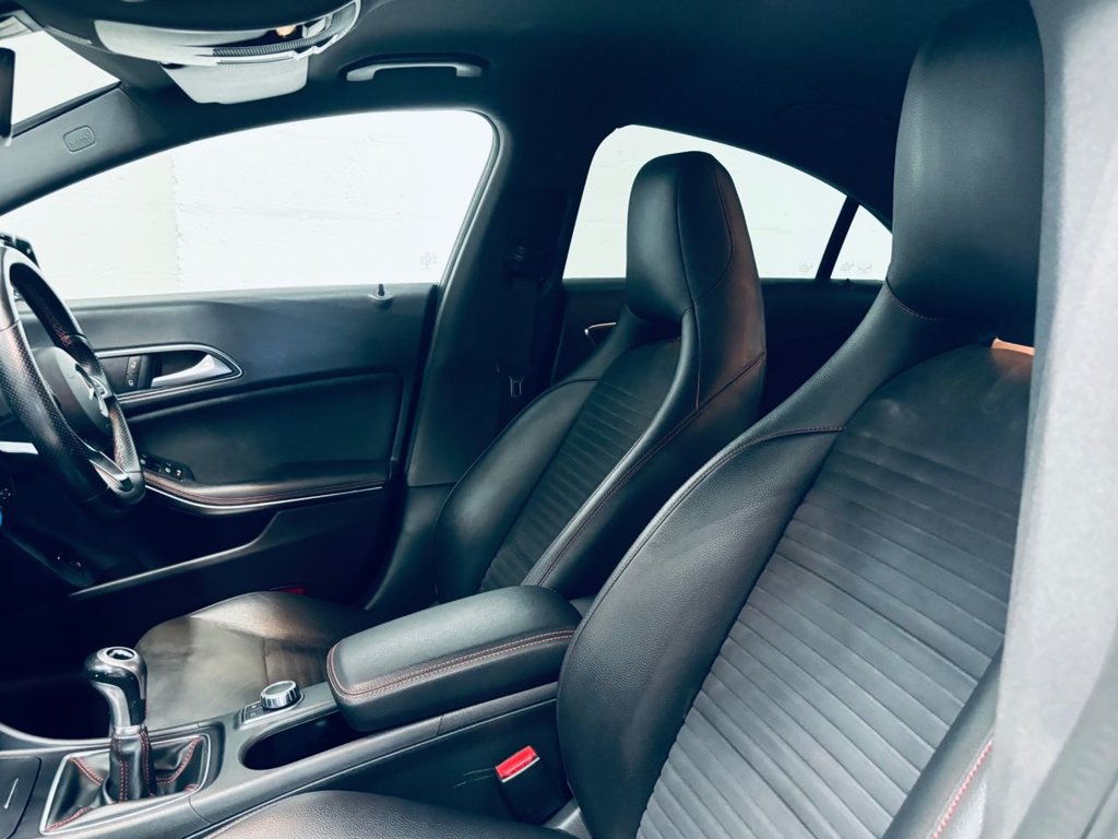 Mercedes Benz CLA