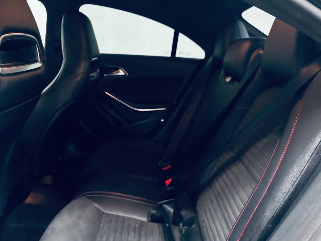 Mercedes Benz CLA