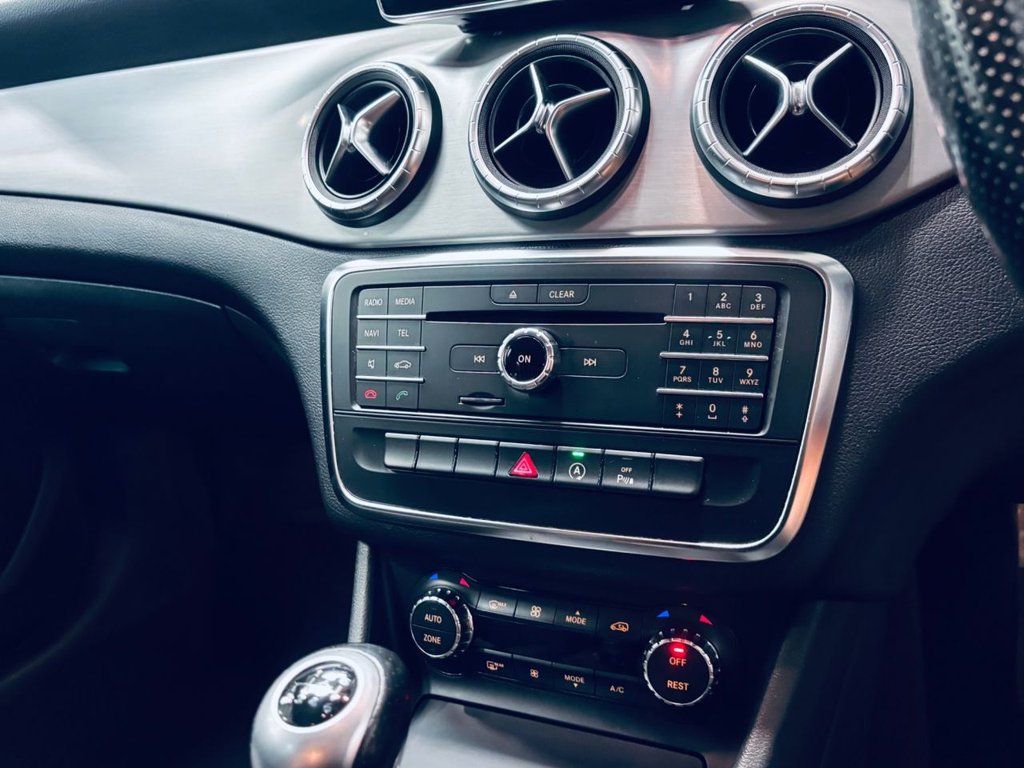 Mercedes Benz CLA