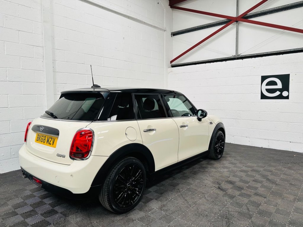 MINI Hatch