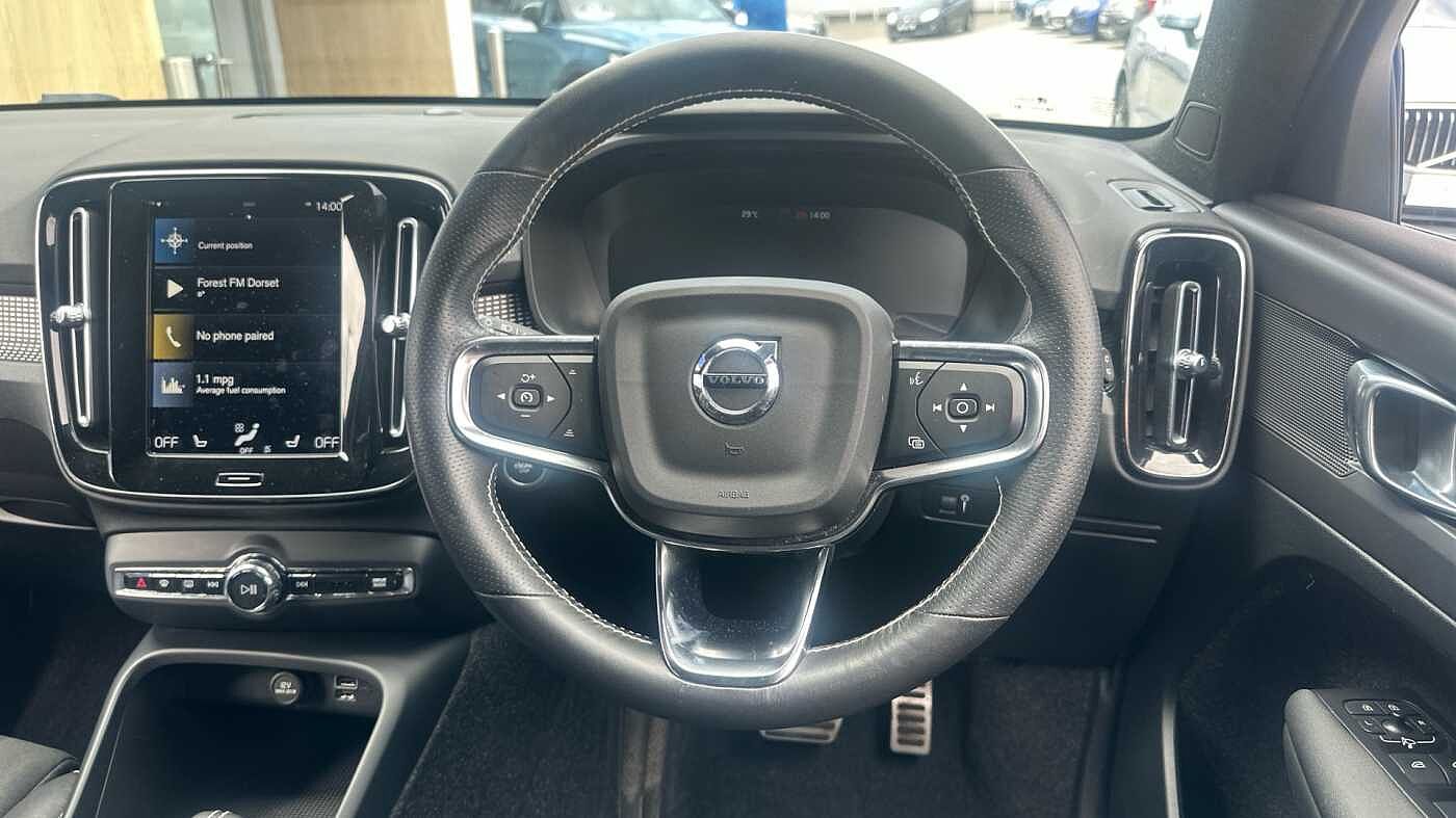 Volvo XC40