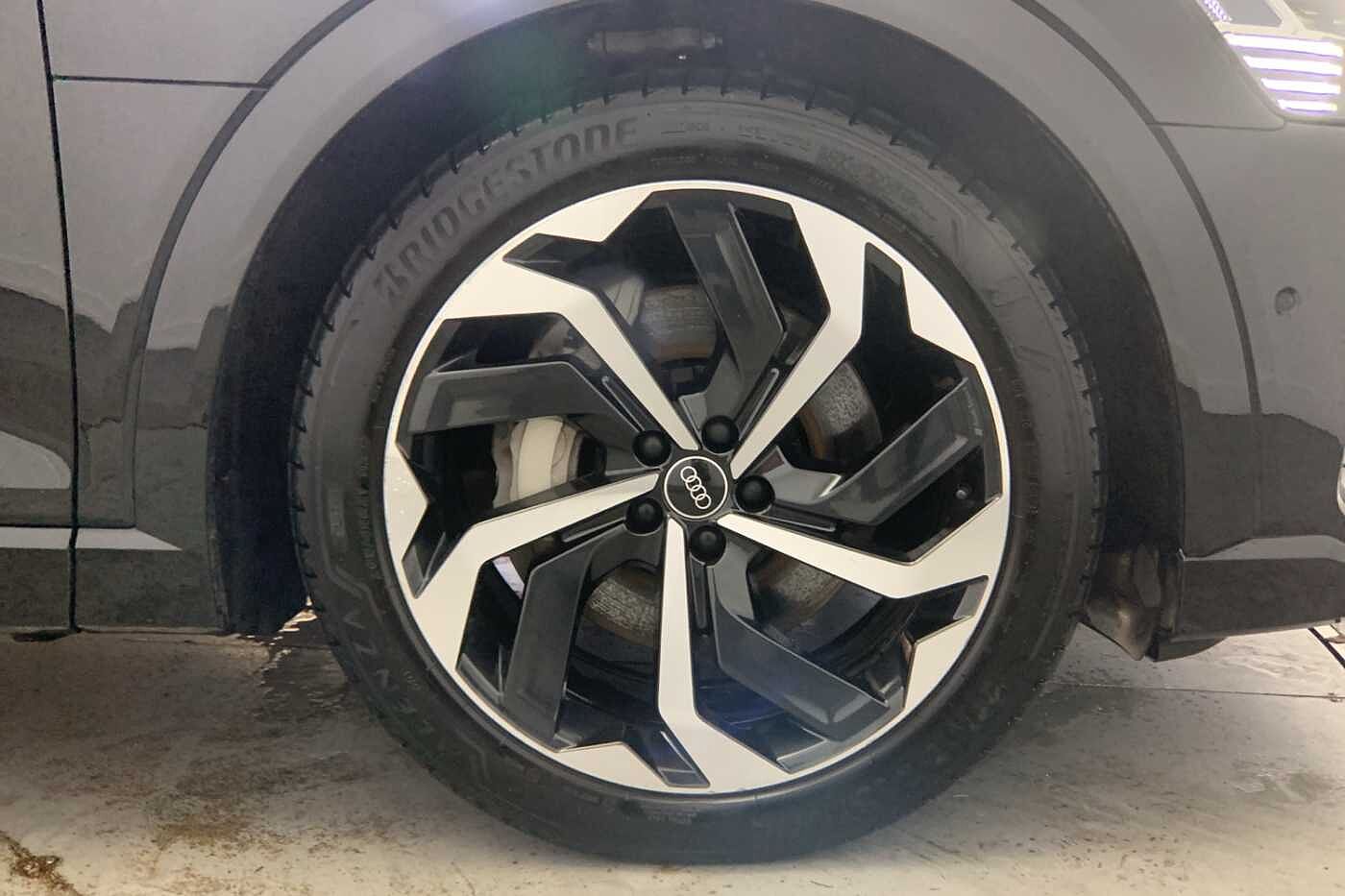 Audi E Tron