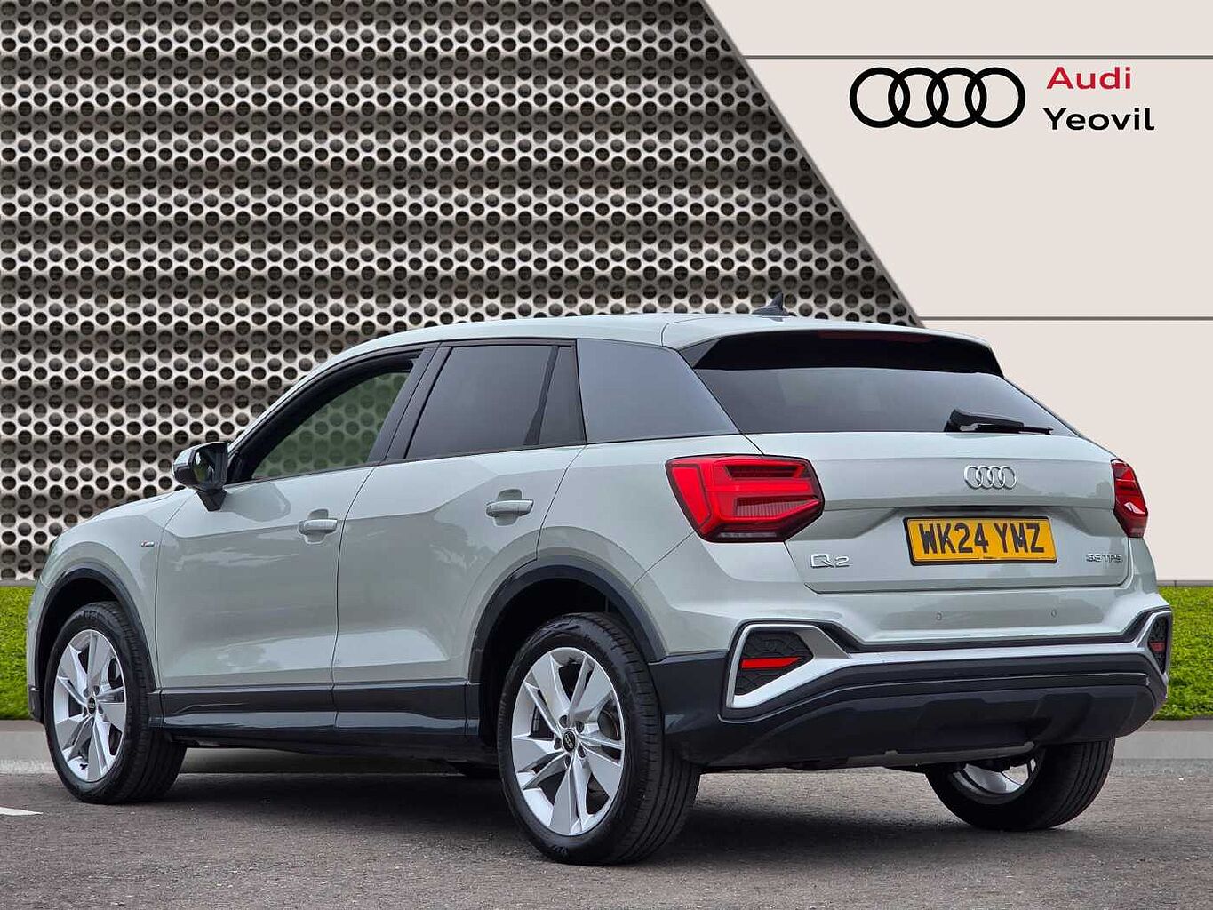 Audi Q2