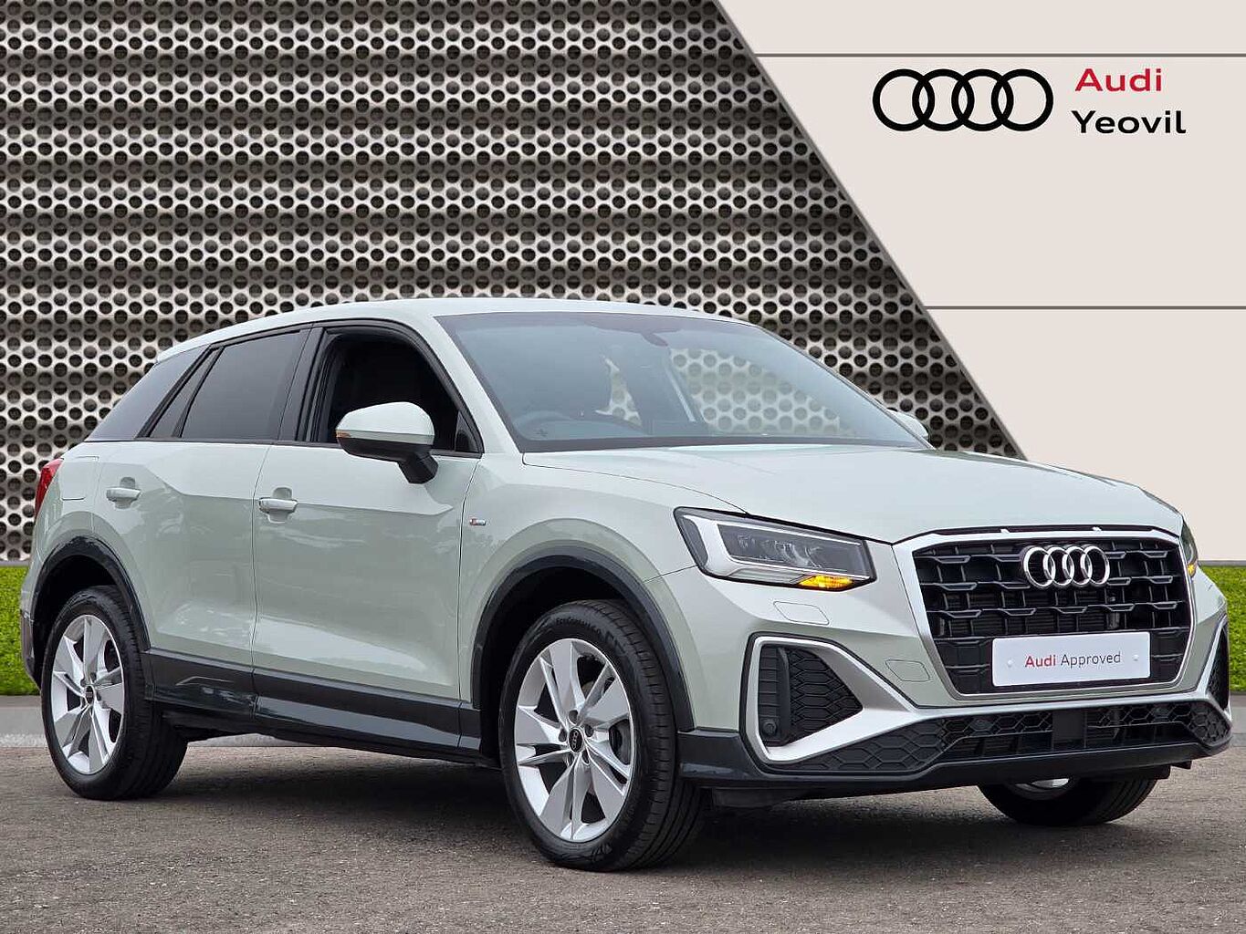 Audi Q2