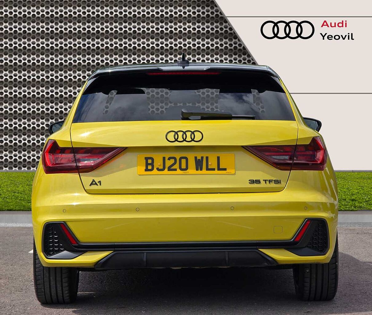 Audi A1