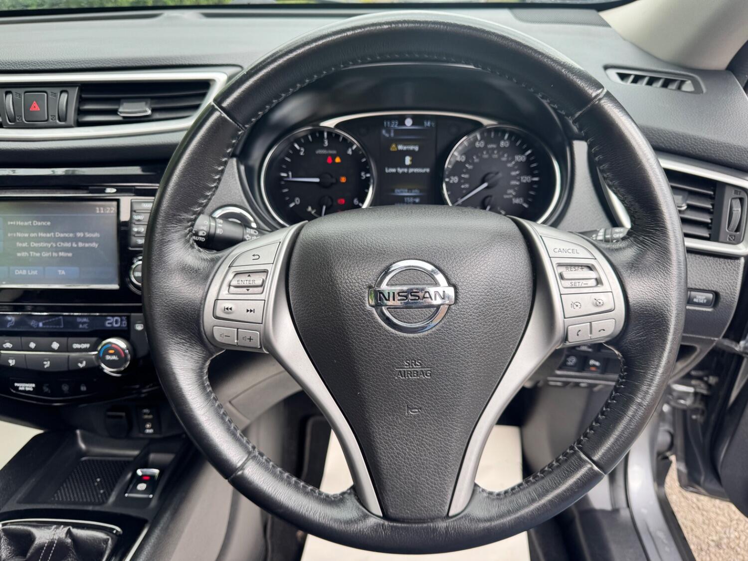 Nissan X Trail