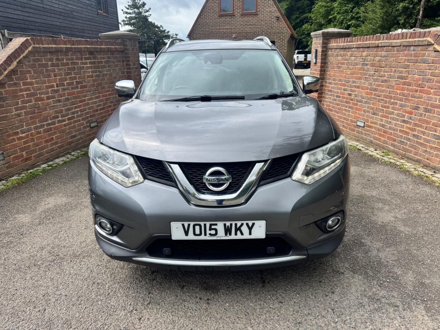 Nissan X Trail